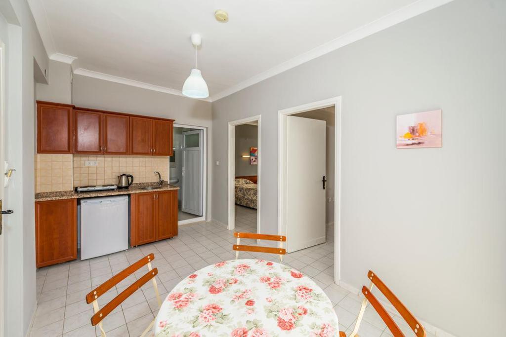 The S Apart & Suites Hotel Алания Экстерьер фото